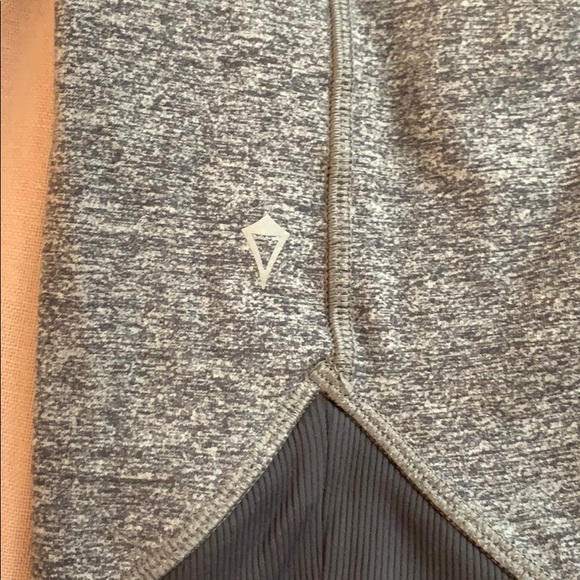 Ivivva cropped leggings - Picture 3 of 3